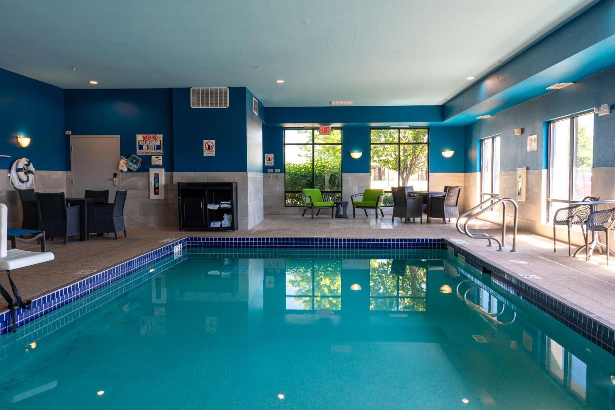 Hampton Inn Elkhorn Lake Geneva Area Exteriér fotografie