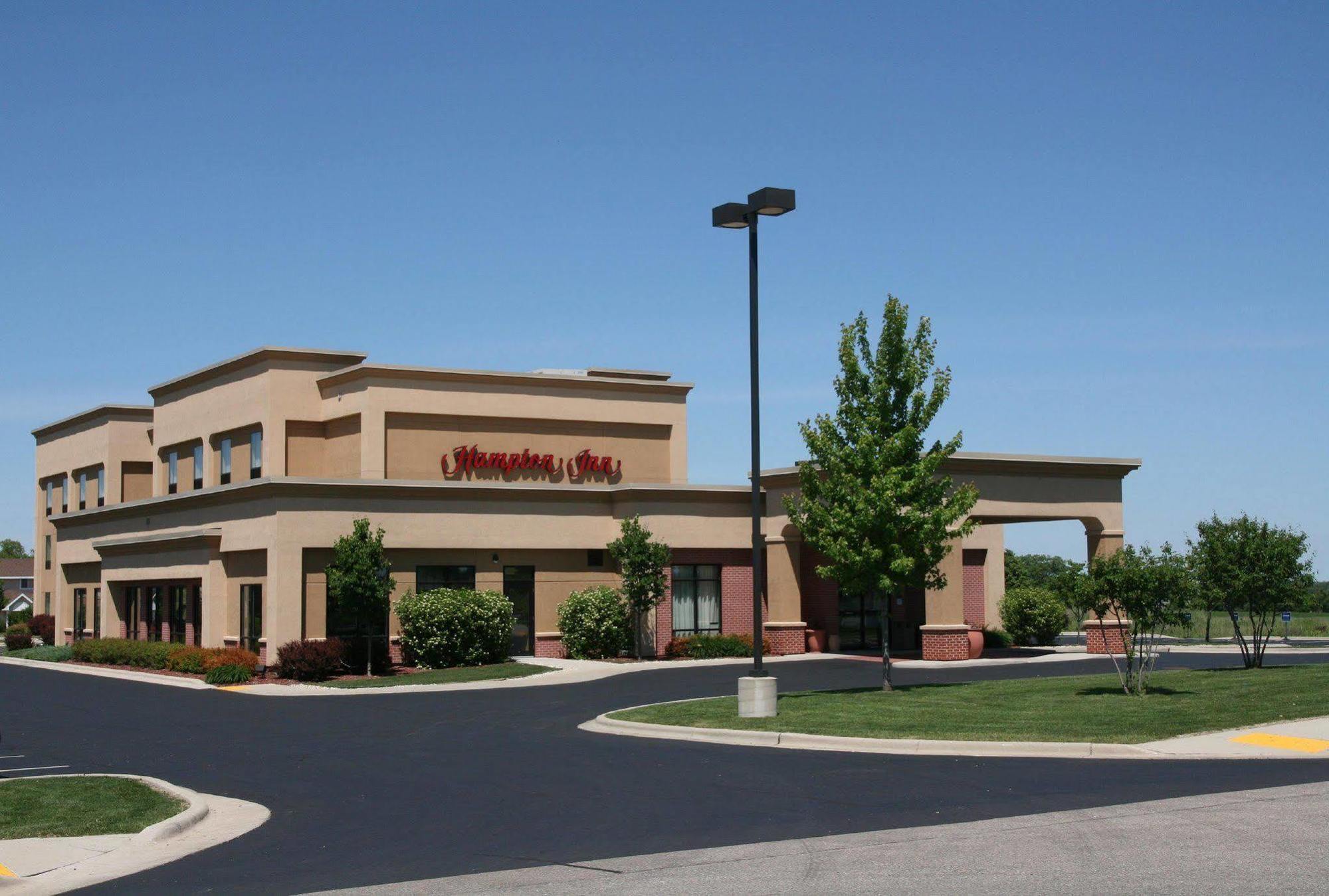 Hampton Inn Elkhorn Lake Geneva Area Exteriér fotografie